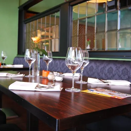 فندق Straelener Hof ستريلين